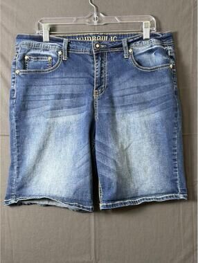 Hydraulic Women’s Denim Shorts Size 15 Blue Distressed Embellished Pockets Stret
